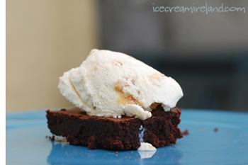 Brownie with Honeycomb