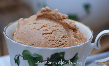 Earl Grey Tea Ice Cream Close